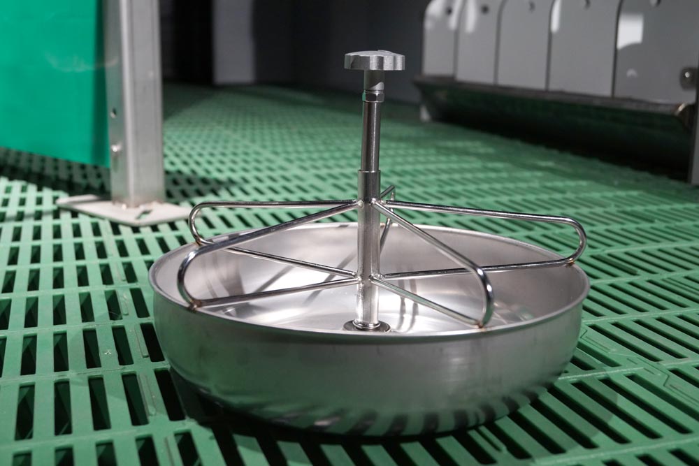 BOWL Ø28 STAINLESS STEEL WITH FIXING HOOK, 4,3 LITER BOWL Ø28 STAINLESS STEEL WITH FIXING HOOK, 4,3 LITER