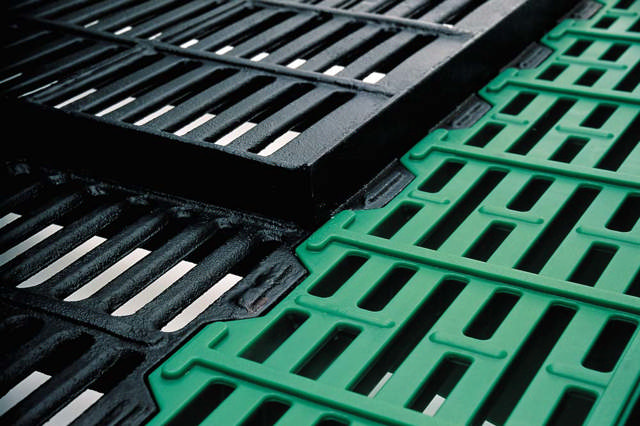 STEP - STØBEJERNSRIST 40X60 CM TIL SØER, LUKKET